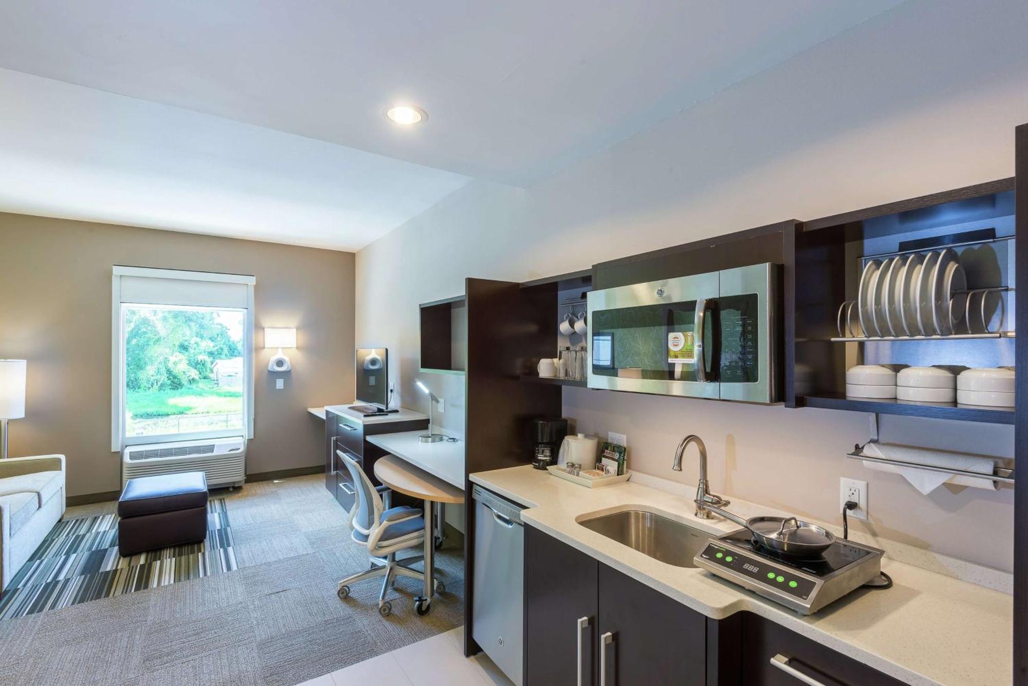 Home2 Suites By Hilton Lake City Exterior photo